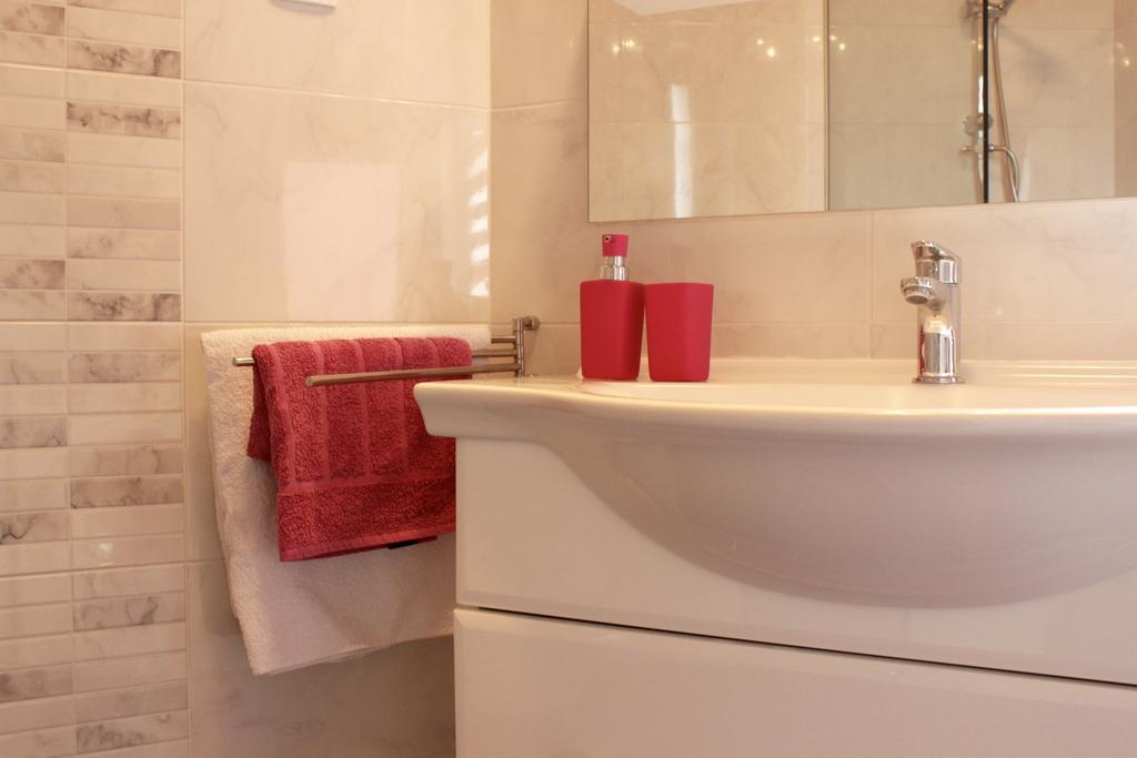 Rogic Apartment Laurana Esterno foto